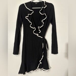 *SOLD* Forever 21 Contemporary Wrap Dress Ruffle Collar NWOT